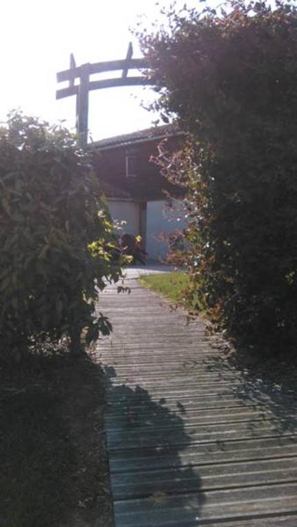 Gite De L'Ivronniere La Ronde  Exterior photo